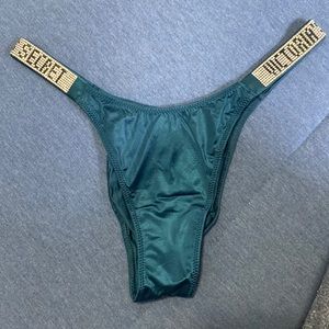 Victoria’s Secret underwear unworn